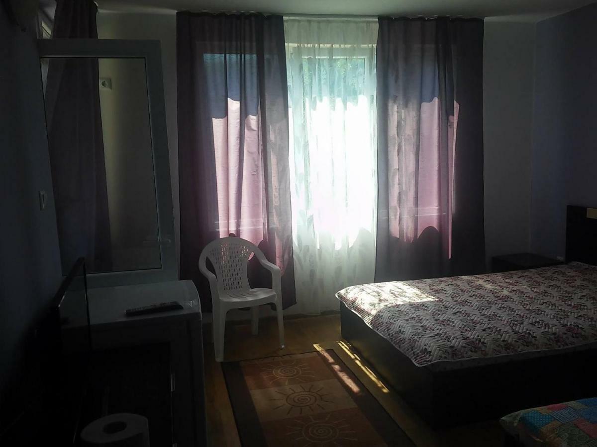 Hotel Къща За Гости "Пердика" Obzor Esterno foto