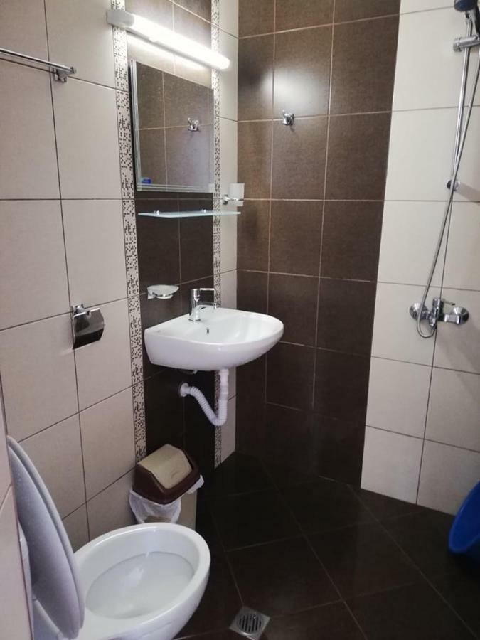 Hotel Къща За Гости "Пердика" Obzor Esterno foto